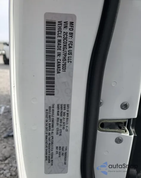 2023 Dodge Charger Scat Pack z USA, uszkodzony, nr VIN 2C3CDXGJ7PH579331